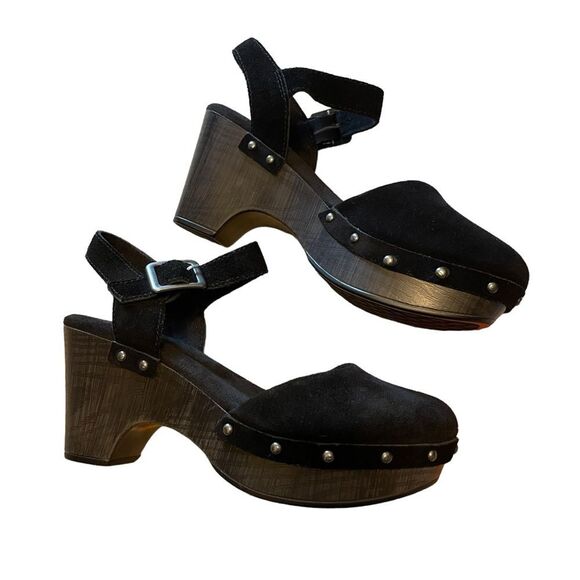 House of Harlow 1960 Shoes - House of Harlow 1960 Black Suede Cherub Studded Clogs 7.5 NEW
